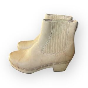 Frye Cream Heeled Boots